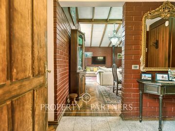 Casa en pasaje cerrado, excelente ubicación. Venta La Reina