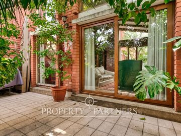 Casa en pasaje cerrado, excelente ubicación. Venta La Reina