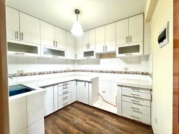 casa en exclusiva residencial de  Cayma  en alquiler