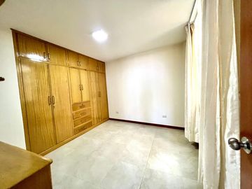 casa en exclusiva residencial de  Cayma  en alquiler