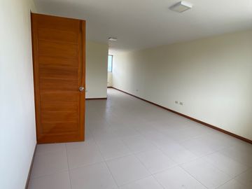 ALUILO DEPARTAMENTO EN URB. EXCLUSIVA DE SELVA ALEGRE