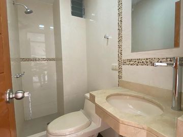 ALUILO DEPARTAMENTO EN URB. EXCLUSIVA DE SELVA ALEGRE
