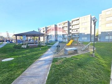 Departamento en Jardines De Lo Campino