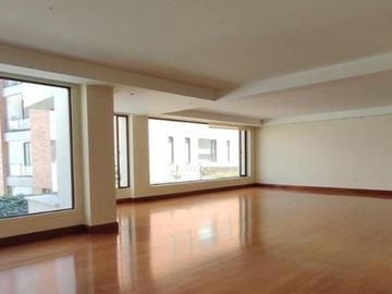 Departamento en Venta, Edificio Lucano, Bellavista, Quito BPWEN