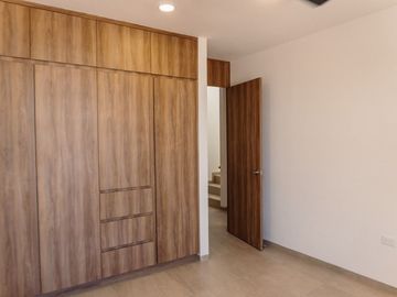 Casa Condominio ALMAVERA. ¡Excelente opción! Bien ubicada al norte de la cd.