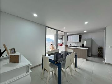 Venta de Apartamento en Envigado Loma de los Mesa