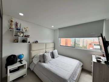 Venta de Apartamento en Envigado Loma de los Mesa