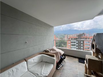 Venta de Apartamento en Envigado Loma de los Mesa