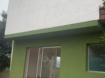 Linda Casa de dos pisos en Quilpué