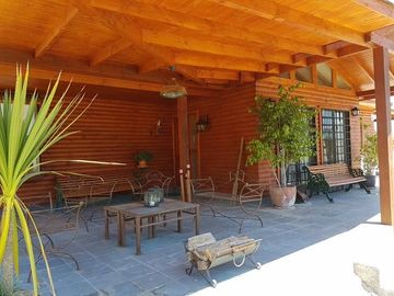 Confortable Casa, amplio terreno 5.200 m2