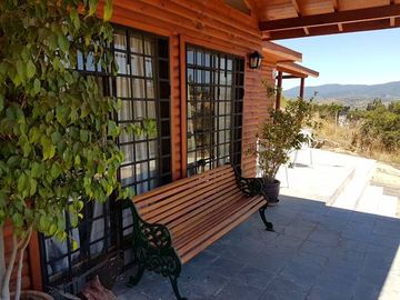 Confortable Casa, amplio terreno 5.200 m2