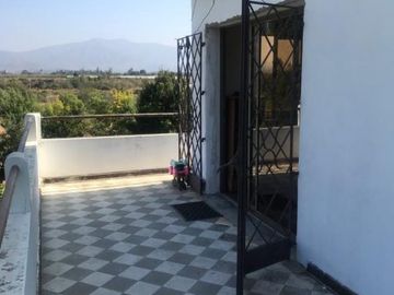Vendo Gran Casona remodelada completamente, amplios jardines estilo europeo, 3,8 ha.