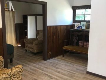 Gran Casona remodelada completamente, amplio terreno de 38.000 m2.