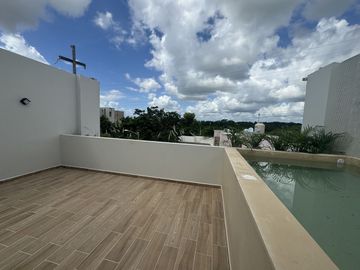 VENTA DE TOWN HOUSE MERIDA DE 3 NIVELES EN TEMOZON NORTE