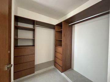 VENTA DE TOWN HOUSE MERIDA DE 3 NIVELES EN TEMOZON NORTE