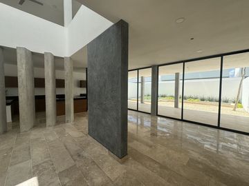 ESPECTACULAR CASA EN VENTA EN PRIVADA TAMORA EN CONKAL MÉRIDA