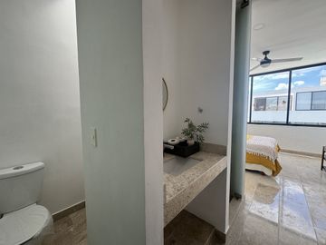 ESPECTACULAR CASA EN VENTA EN PRIVADA TAMORA EN CONKAL MÉRIDA