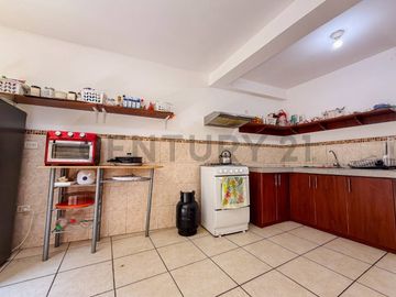 VENTA DE DEPARTAMENTO SURQUILLO VISTA A PARQUE 108M2