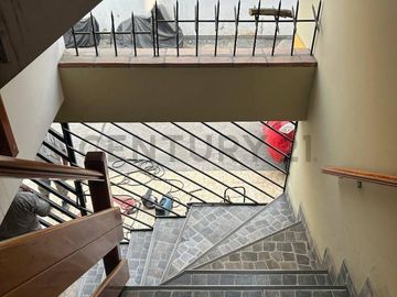 VENTA DE DEPARTAMENTO SURQUILLO VISTA A PARQUE 108M2