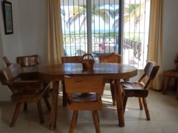 Casa Blanca. Beachfront house for sale in Sisal