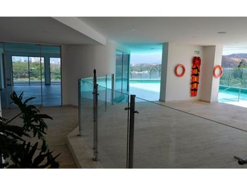 Se Arrienda apartamento en Santa Marta, Colombia.