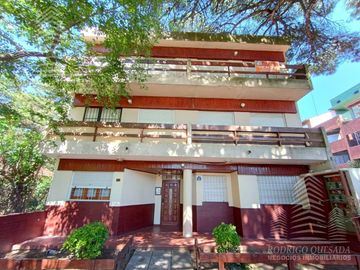 Departamento de 3 ambientes al frente! excelente zona!!