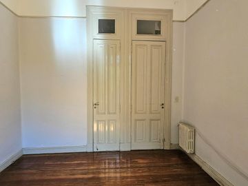 Venta Departamento de 3 ambientes Balvanera