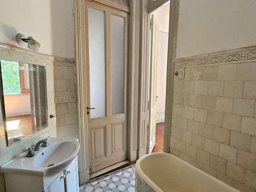 Venta Departamento de 3 ambientes Balvanera