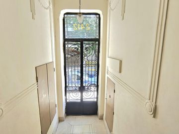 Venta Departamento de 3 ambientes Balvanera