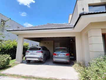 Casa en  Barrio Los Teros