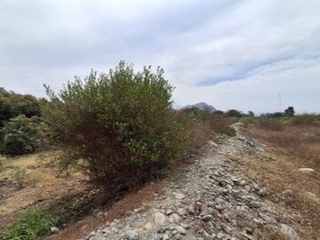 En Venta Amplio Terreno de 1.73 Ha en  Viru- La Libertad