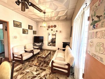 Oportunidad!Casa a reciclar en la mejor zona del Golf