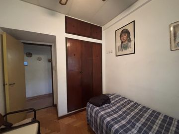 Oportunidad!Casa a reciclar en la mejor zona del Golf