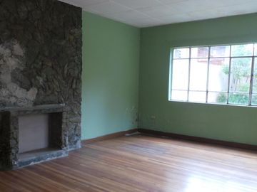 Terreno y edificación de venta en CUENCA SECTOR CRISTO REY