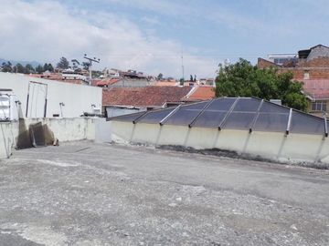 Terreno y edificación de venta en CUENCA SECTOR CRISTO REY