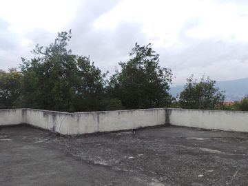 Terreno y edificación de venta en CUENCA SECTOR CRISTO REY
