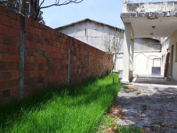 Terreno y edificación de venta en CUENCA SECTOR CRISTO REY
