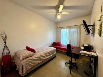 Casa - cuatro ambientes - Country Club Banco Provincia (Moreno)