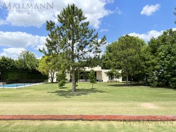 Casa en La Cañada Polo Club I Mallmann Propiedades
