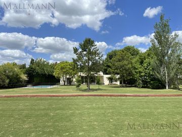 Casa en La Cañada Polo Club I Mallmann Propiedades