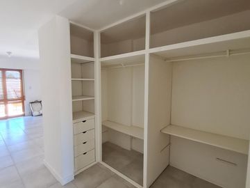 VENTA Casa Apta Crédito Excelente Ubicación Neuquen Capital