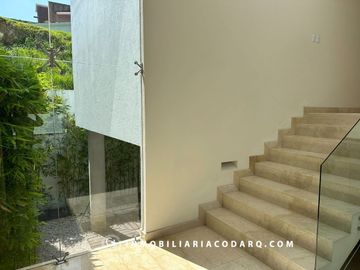 CASA EN VENTA BOSQUE ESMERALDA.