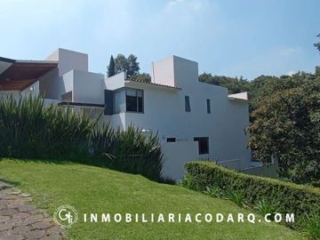 CASA EN VENTA BOSQUE ESMERALDA.