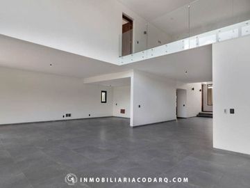Exclusiva casa en venta en Naranjos, Rancho San Juan