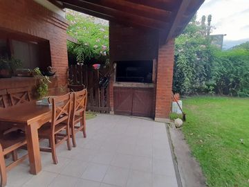 Casa  en Venta en Santa Maria De Los Olivos