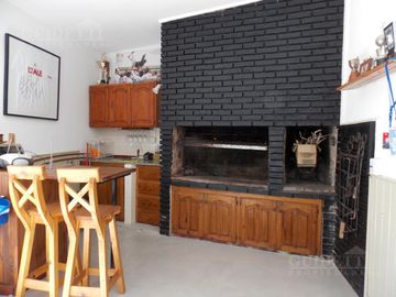 Quinta c/parque 1200m² Piscina Quincho c/parr - Barrio El bosquecillo C. Spegazzini - Ezeiza