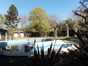 Quinta c/parque 1200m² Piscina Quincho c/parr - Barrio El bosquecillo C. Spegazzini - Ezeiza
