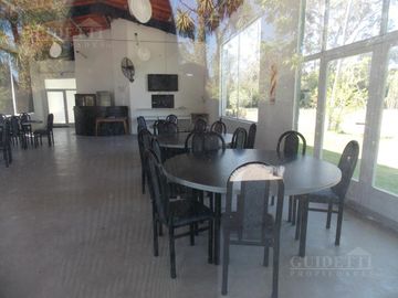 Quinta c/parque 1200m² Piscina Quincho c/parr - Barrio El bosquecillo C. Spegazzini - Ezeiza