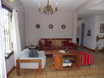 Quinta c/parque 1200m² Piscina Quincho c/parr - Barrio El bosquecillo C. Spegazzini - Ezeiza