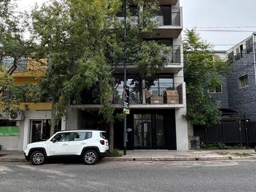 Monoambiente con patio - Jardin
